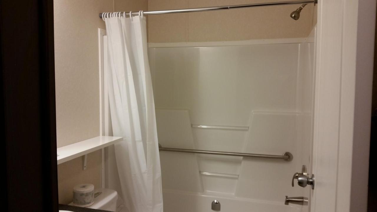 Bear'S Den Lodge Shaunavon Zewnętrze zdjęcie